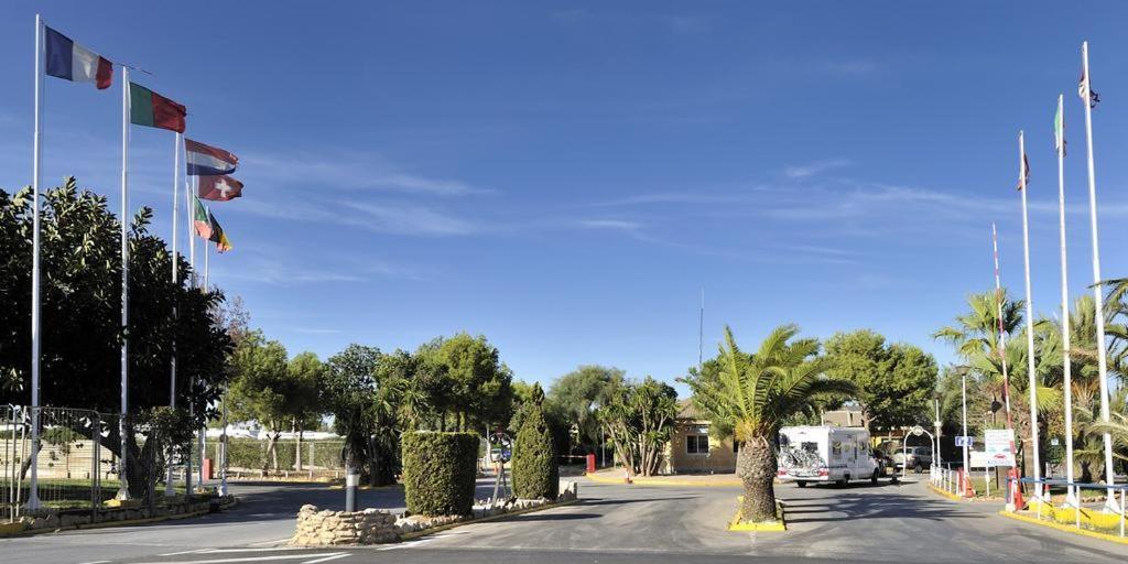 Camping Caravaning La Manga 무르시아 외부 사진
